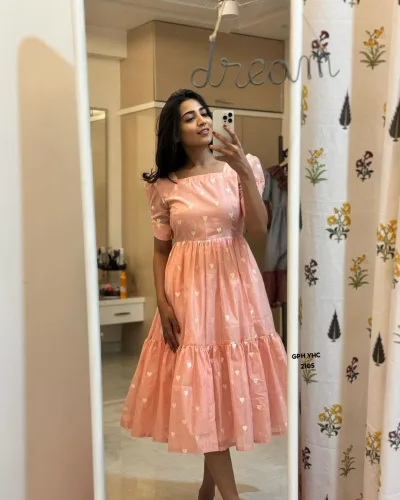 Peach Heart Print Puff Sleeve Tiered Midi Dress